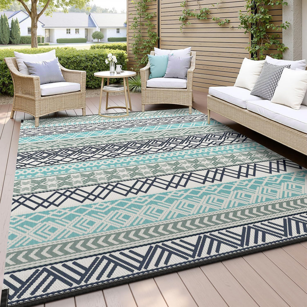 Boho Reversible Plastic Straw Outdoor Rug